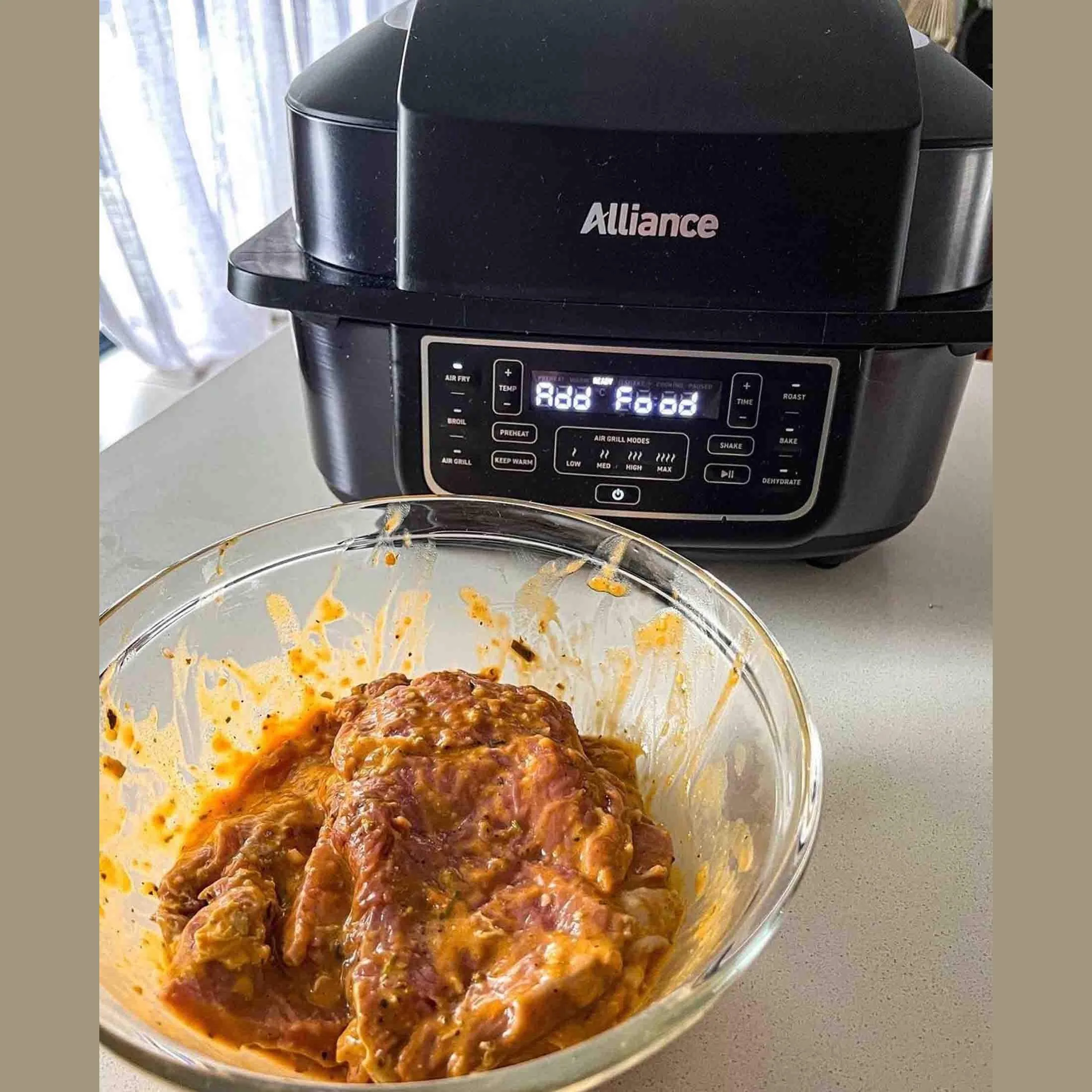 Alliance 6L Indoor Grill Air Fryer - Black - Image 2