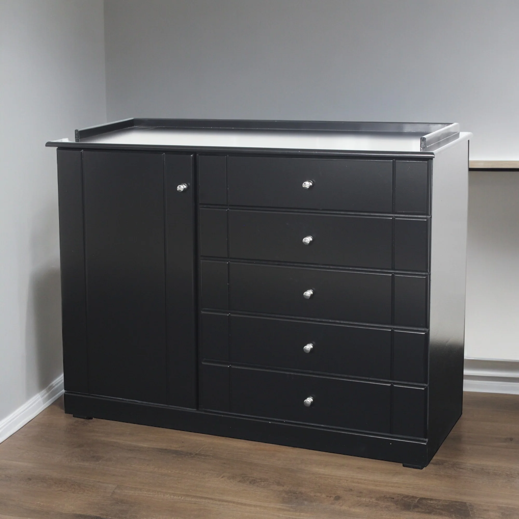 Cali Chest of Drawers / Baby Changing Station - Image 5