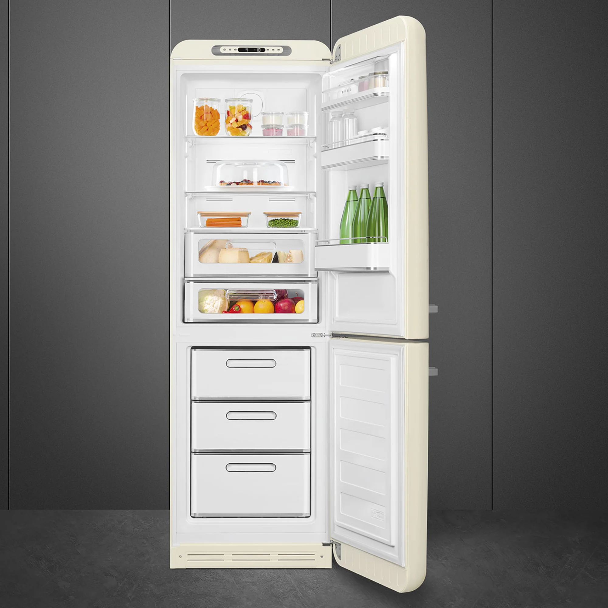 Smeg Retro Combination Fridge 60CM - Cream - Image 3