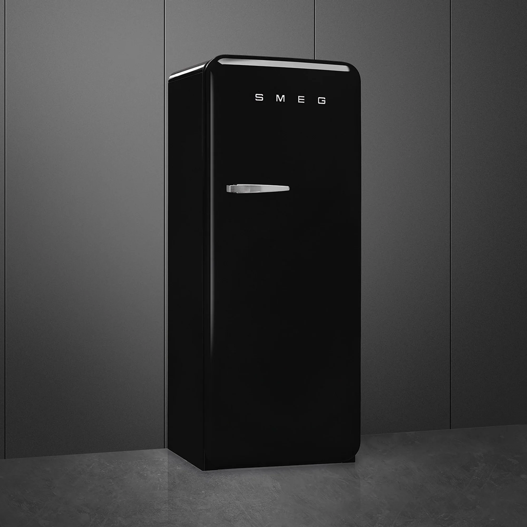 Smeg Retro Refrigerator - Glossy Black - Image 2