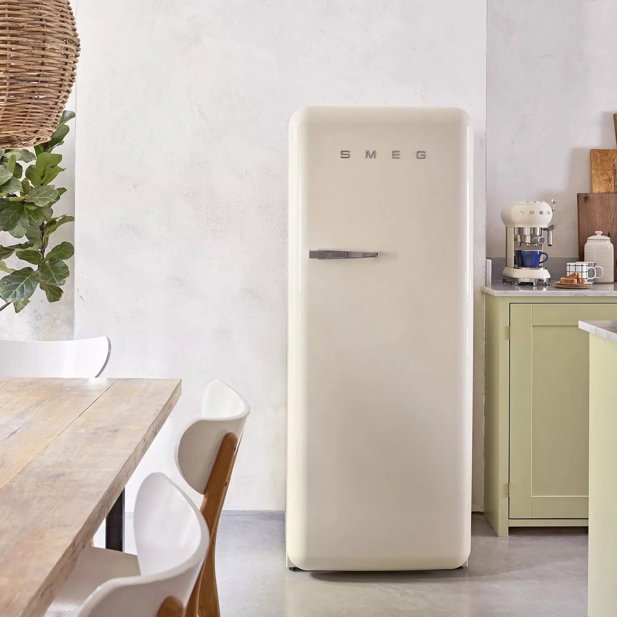 Smeg Retro Refrigerator - Cream - Image 4