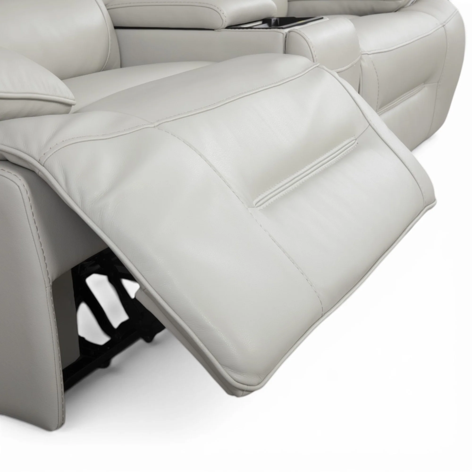 CA Corner Electric Lounge Suite White U70391M - Image 14