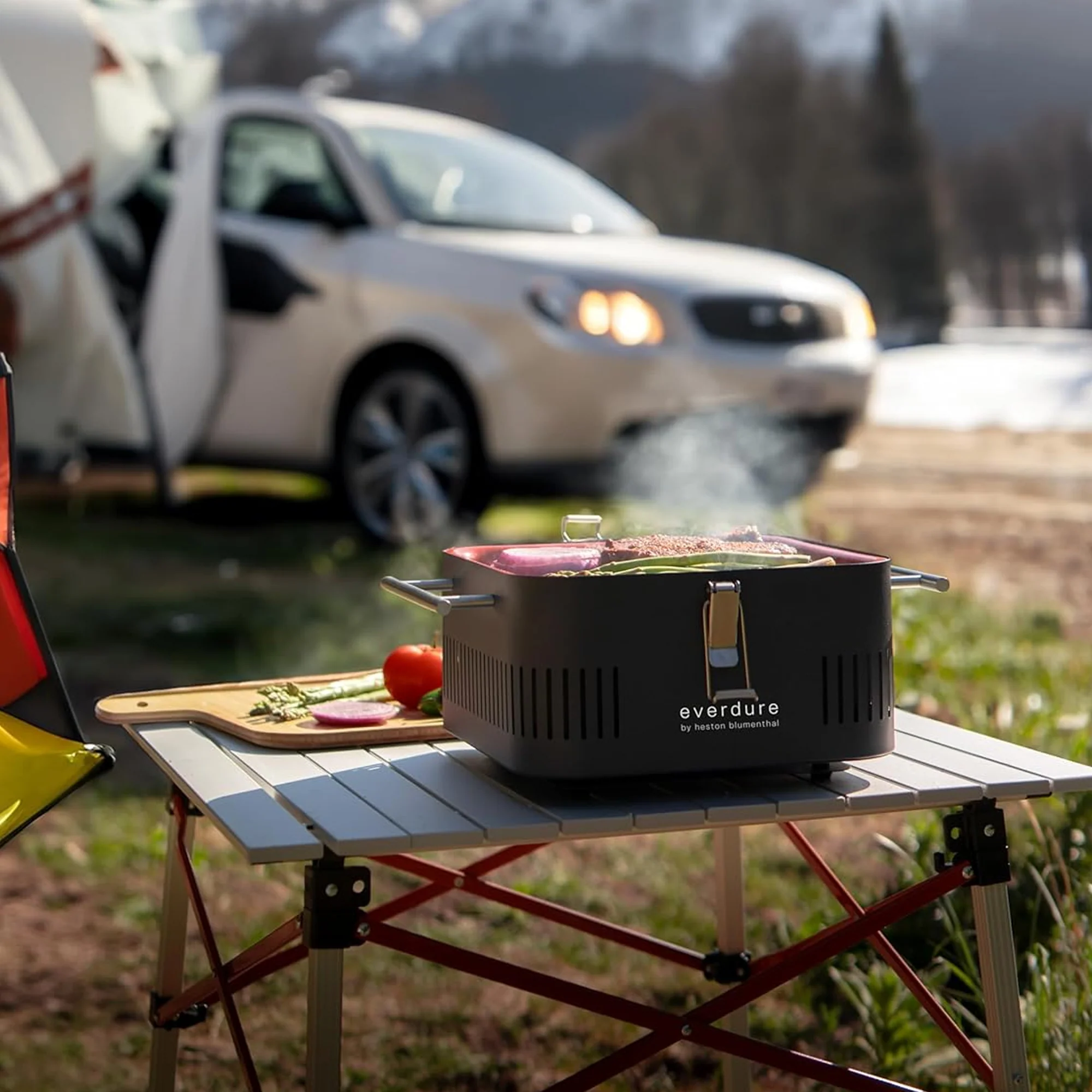 Everdure Cube Portable Braai - Black - Image 2