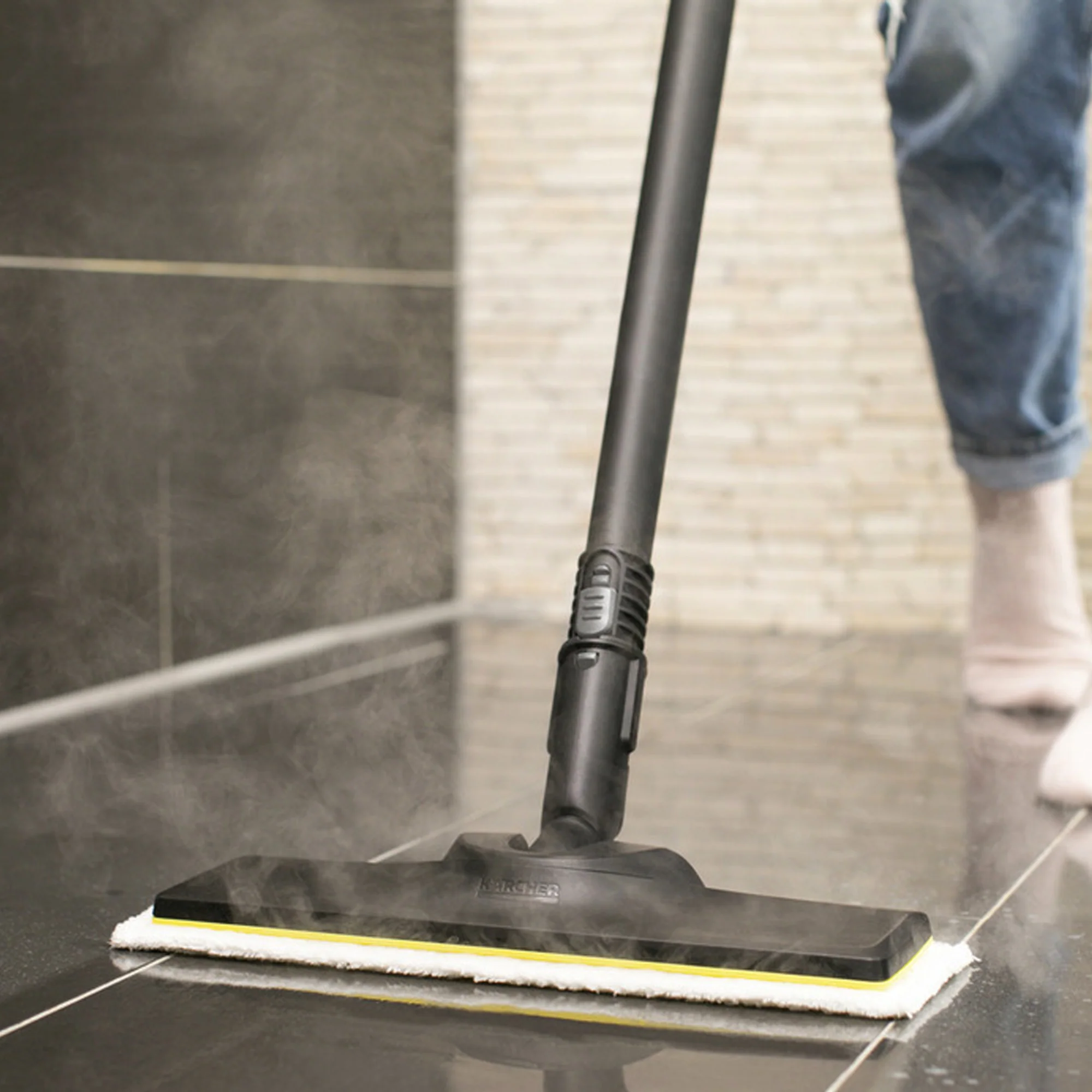 Karcher SC 2 Easy Fix Steam Cleaner White - Image 2