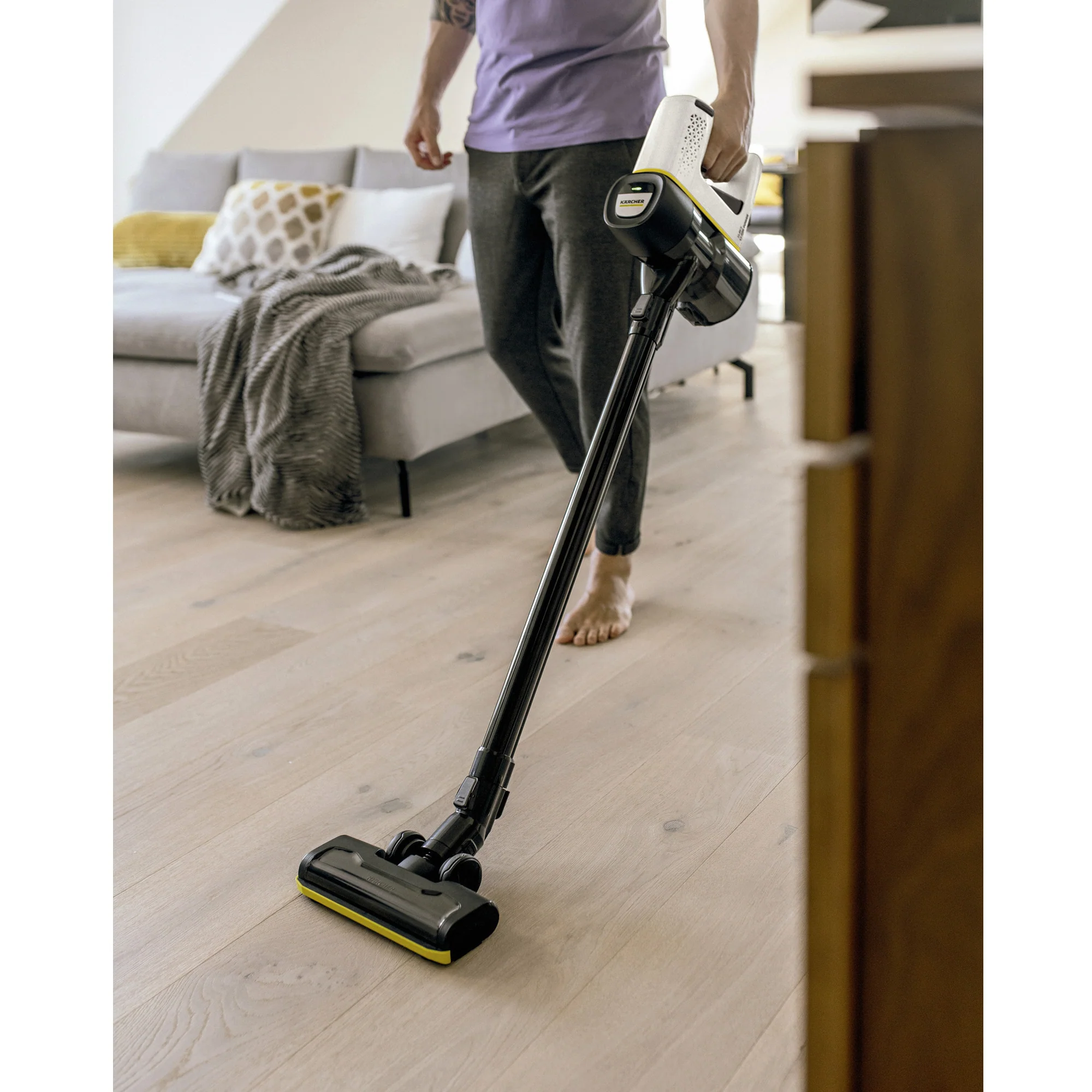 Karcher VC 4 Cordless Vacuum Cleaner - Image 5