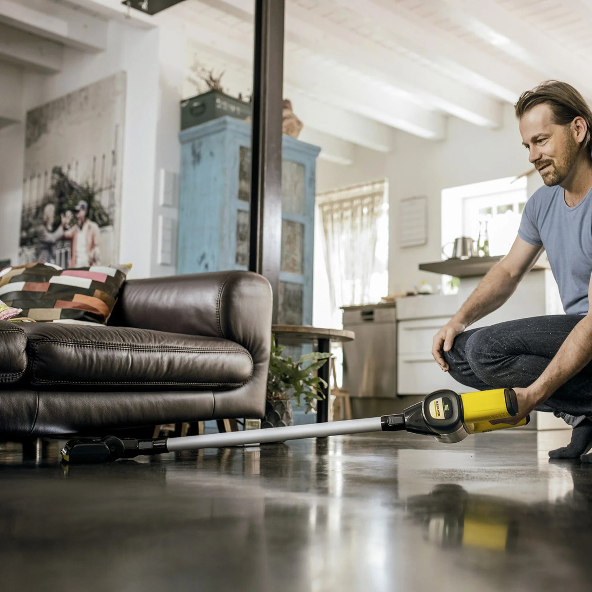 Karcher VC 6 Cordless Vacuum Cleaner - Image 2