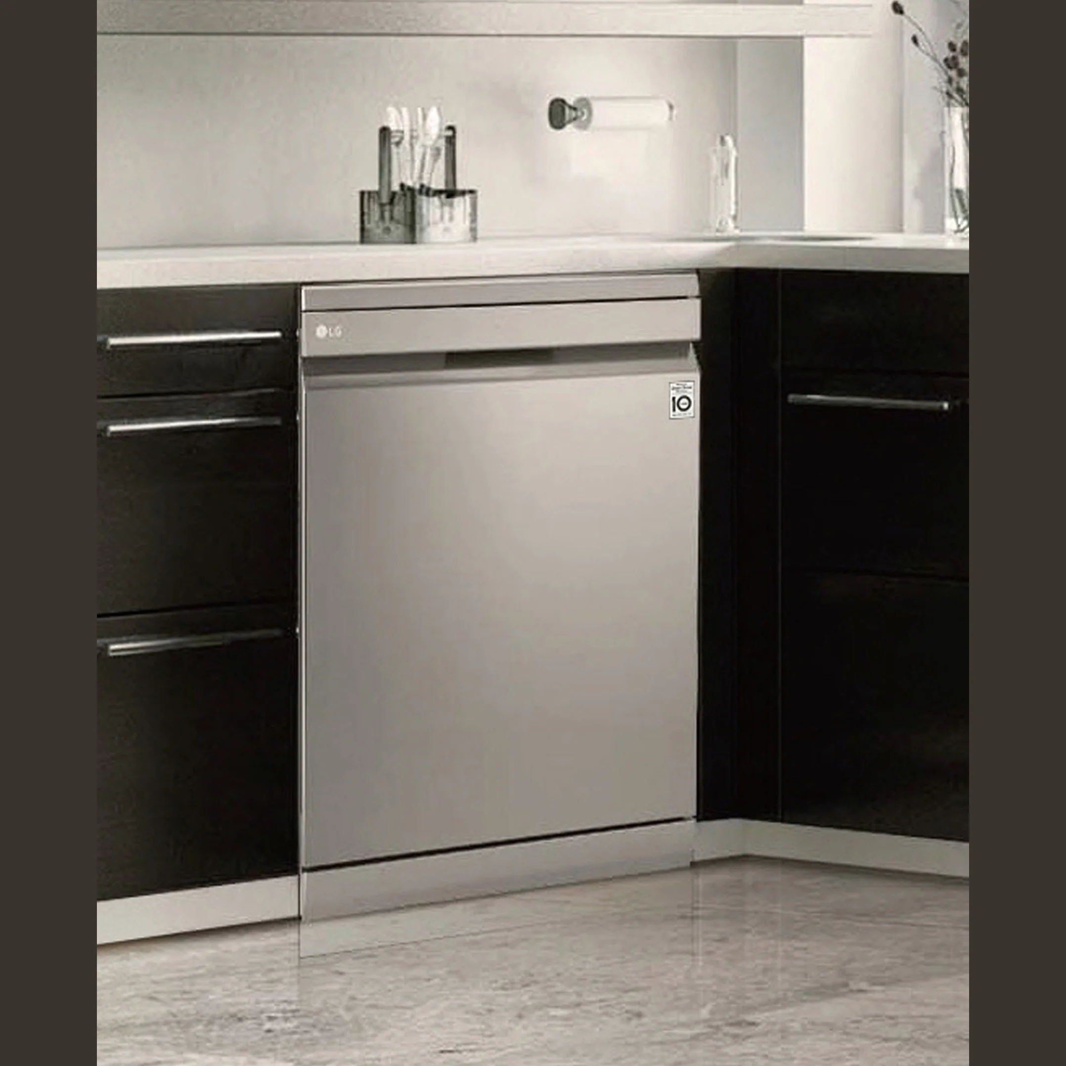LG 14 Plate Platinum Silver QuadWash Dishwasher DFB425FP - Image 2
