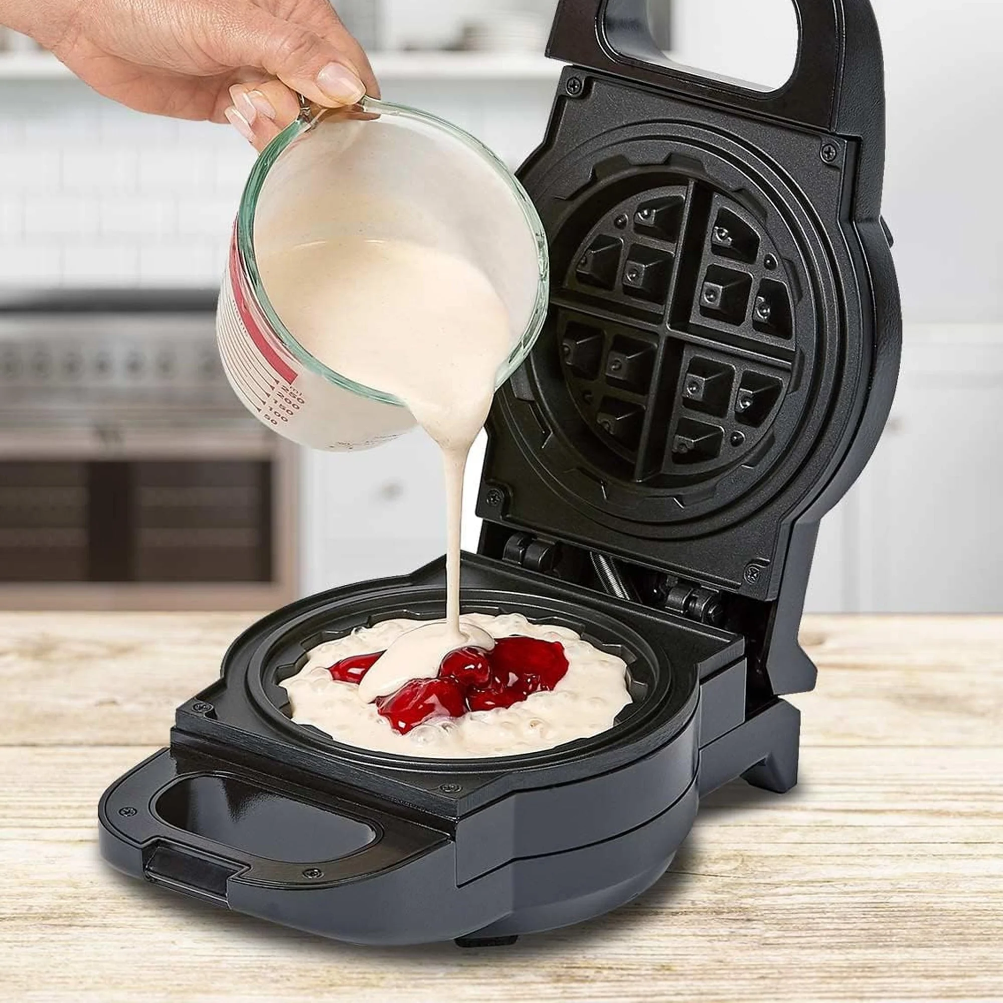 Milex Gourmet Waffle Maker Black - Image 2