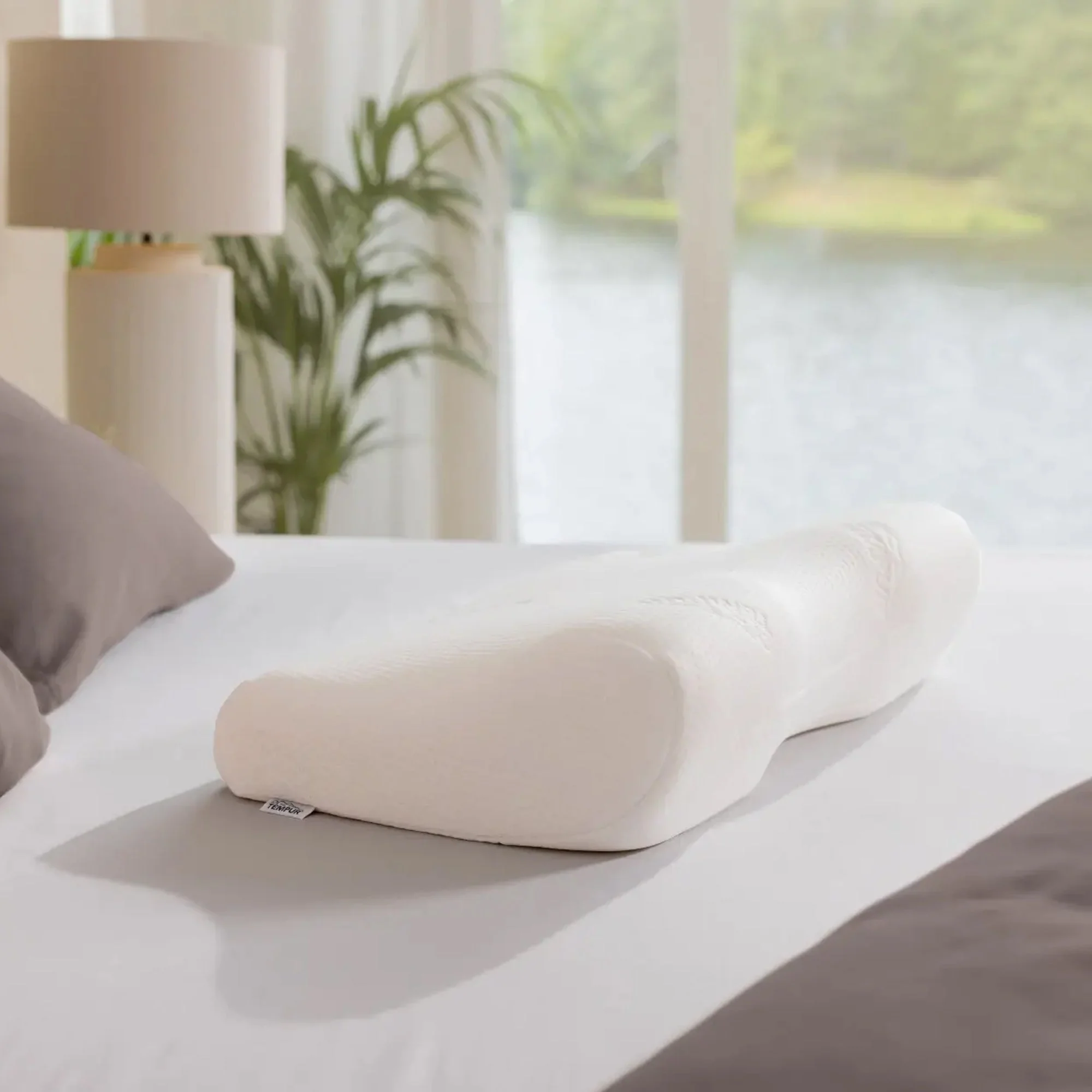 Tempur Millenium Medium Pillow White - Image 3