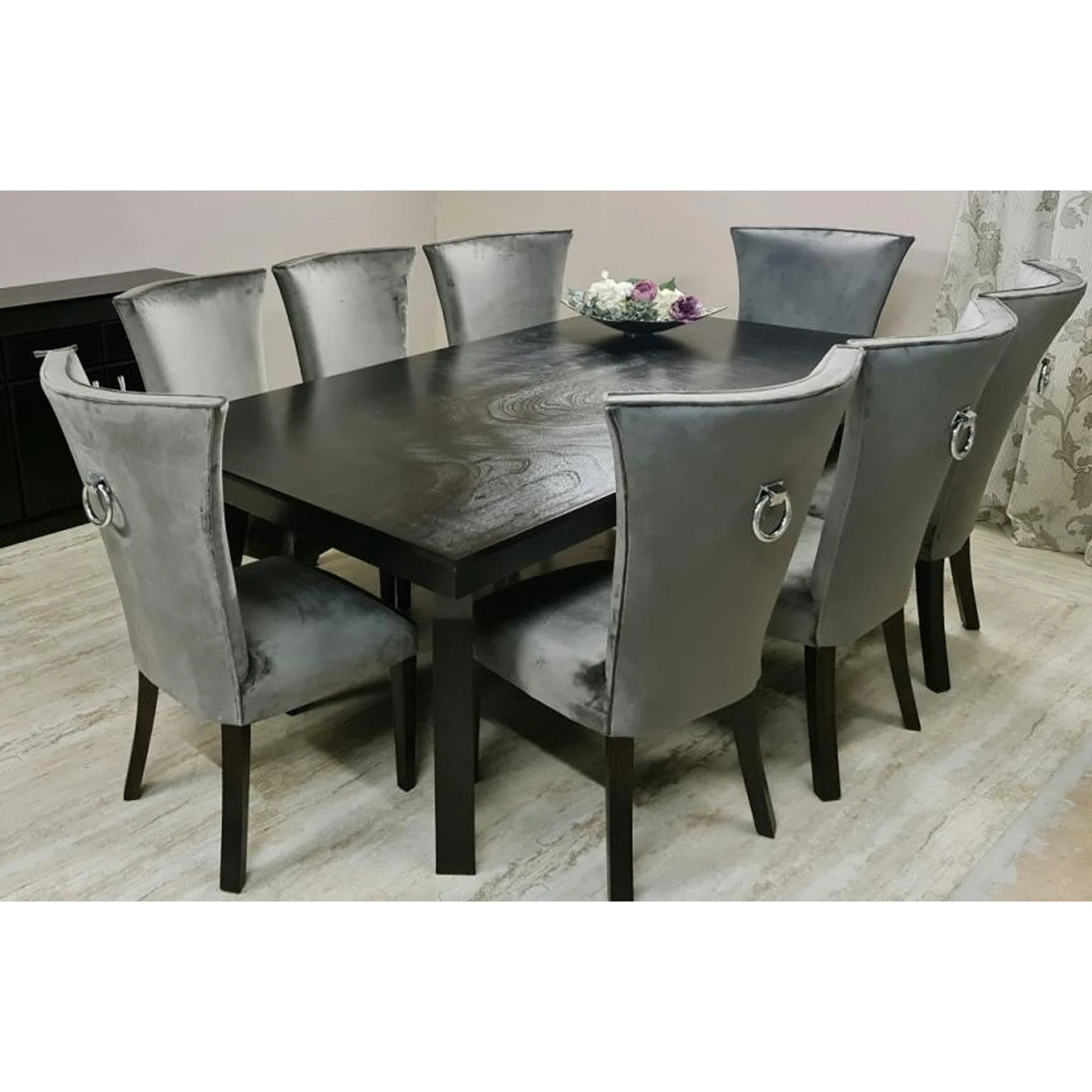 Woodburn Hathuda Dining Room Suite